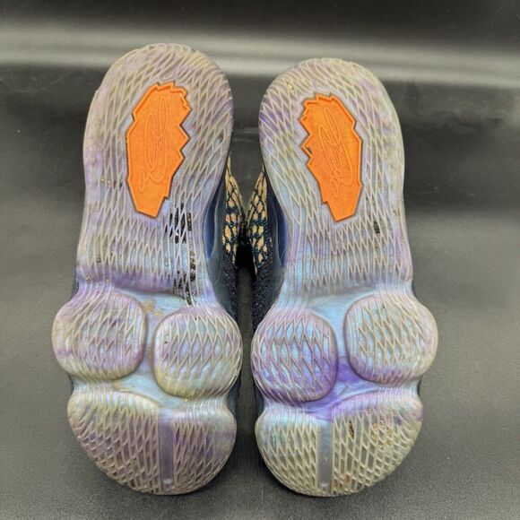 Nike LeBron 17 Monstars Big Kids 3Y Space Jam All Star Purple CW1037-400 EUC - Picture 6 of 7